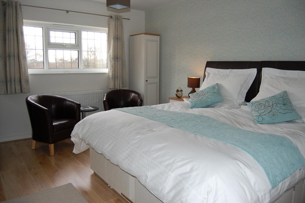 Saxilby Canal View Bed And Breakfast الغرفة الصورة